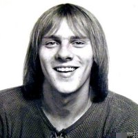 Dennis Thompson