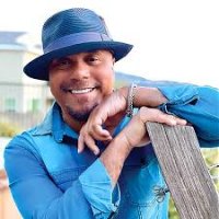Howard Hewett