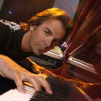 Jonathan Cain