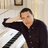 Jools Holland