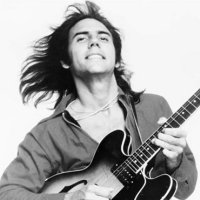 Larry Carlton