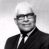 Pedro Flores