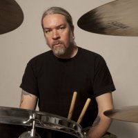 Tomas Haake
